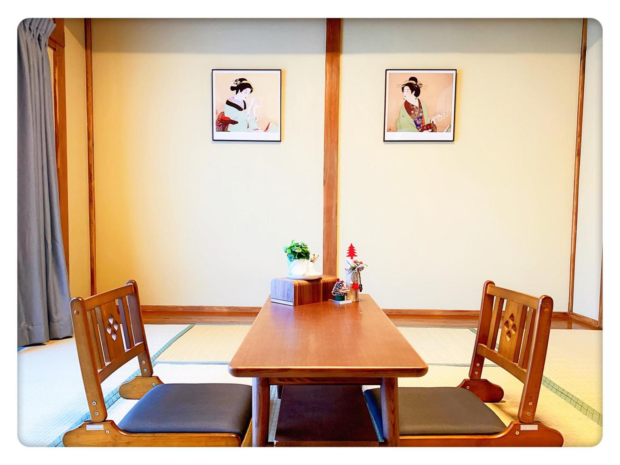 Tokyo/shinjuku & Shibuya 10mins/5mins Walk To Subway Stiaon/kichijoji 15mins/shimokitazawa 5mins/louis House *