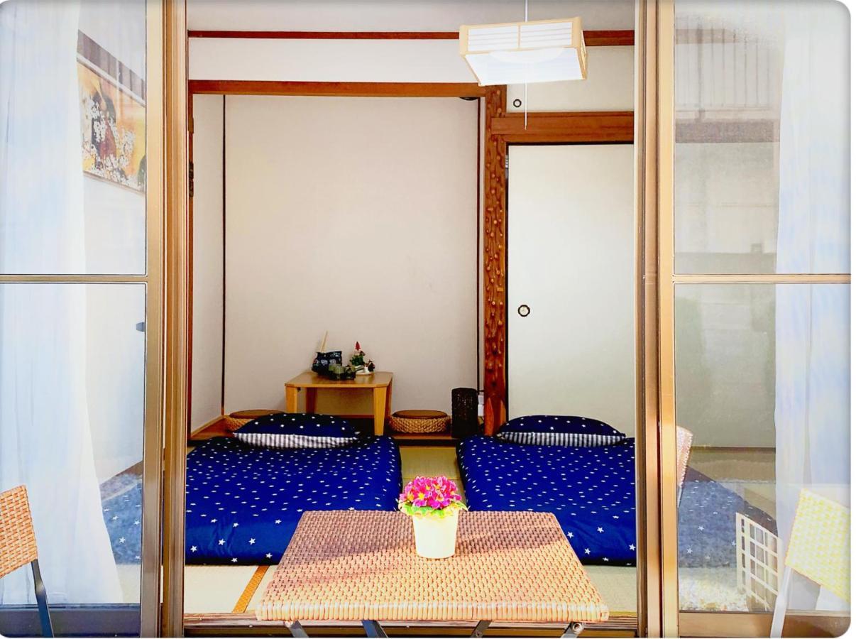 Tokyo/shinjuku & Shibuya 10mins/5mins Walk To Subway Stiaon/kichijoji 15mins/shimokitazawa 5mins/louis House *