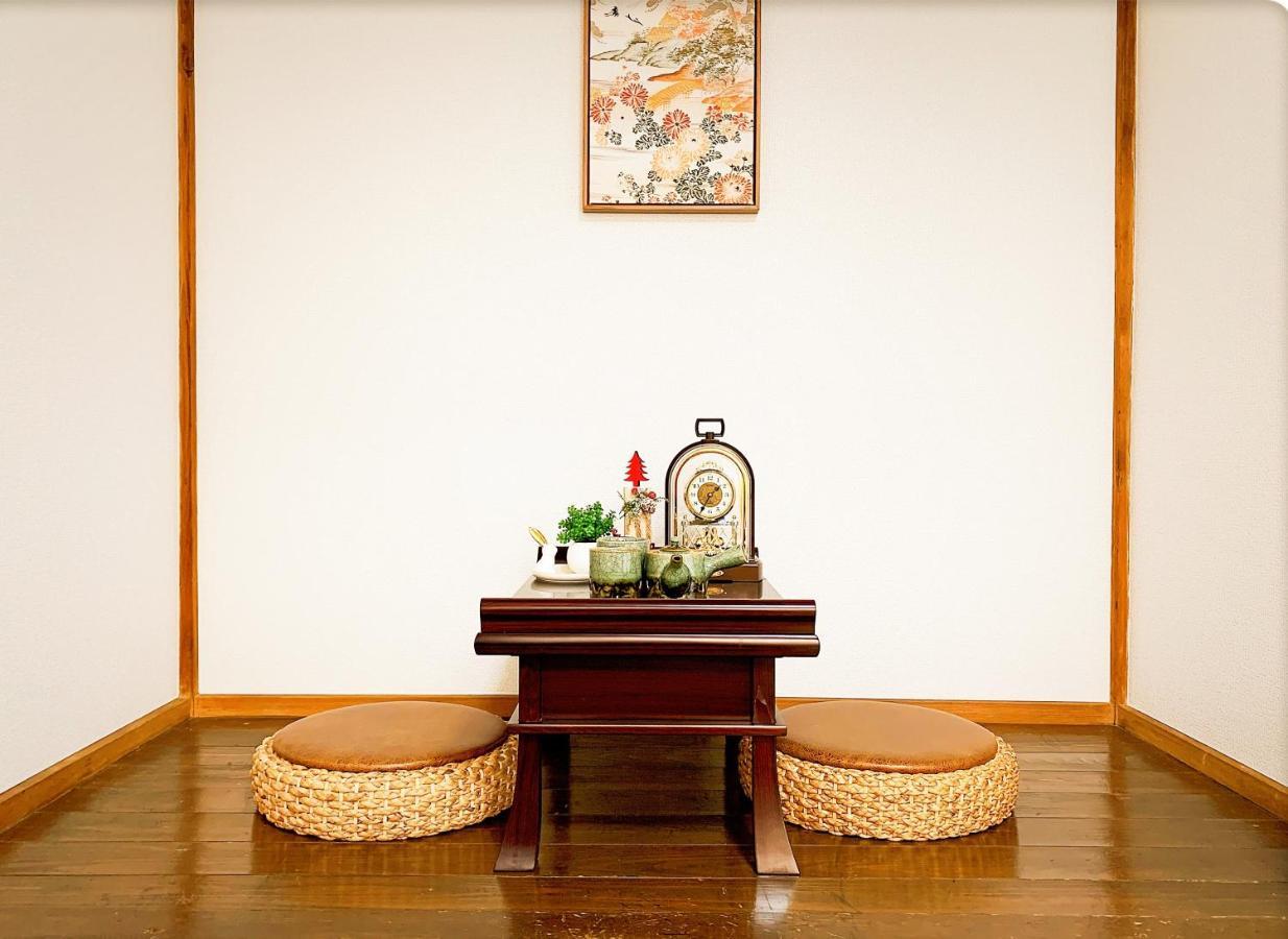 Tokyo/shinjuku & Shibuya 10mins/5mins Walk To Subway Stiaon/kichijoji 15mins/shimokitazawa 5mins/louis House